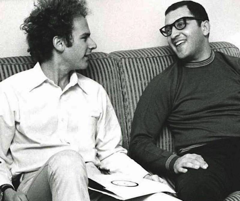 Photograph of Art Garfunkel with blind college roommate Sanford Greenberg